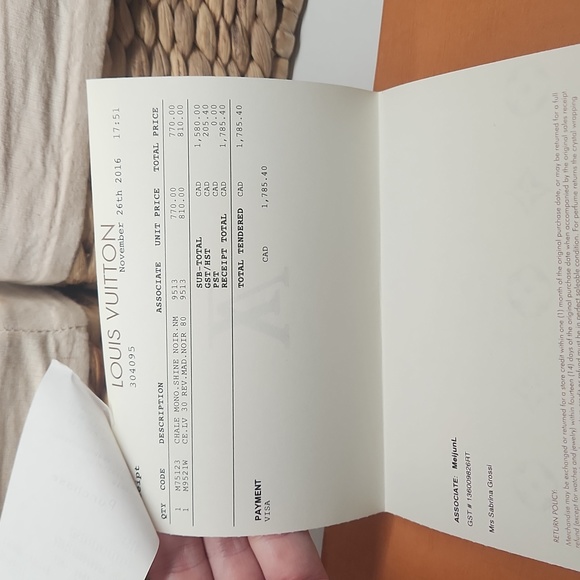 SOLD-Authentic Louis Vuitton Belt - Picture 8 of 9